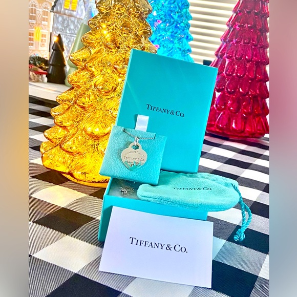 Tiffany and Co. Tiffany Blue Paint Splatter Pendant & Chain (Retired) - Picture 2 of 10